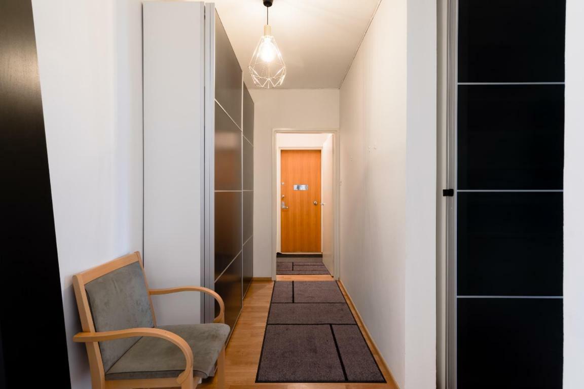 Stay Here Apartment Kamppi Helsingfors Eksteriør bilde